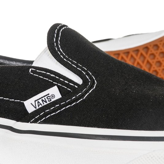 Tênis Vans Slip-On Preto/Branco