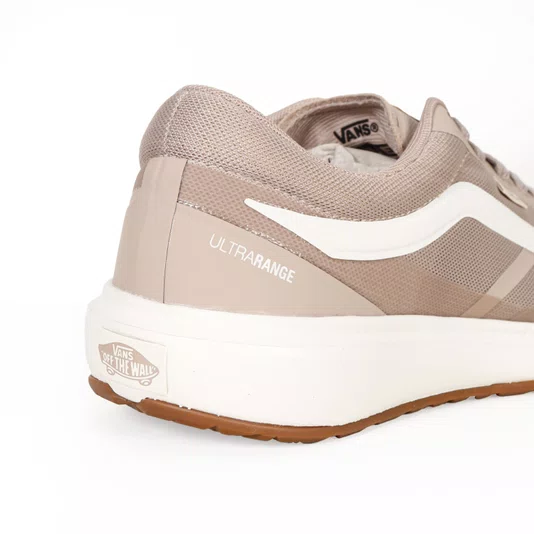 Tênis Vans Ultrarange 2.0 Mte Rw Bege