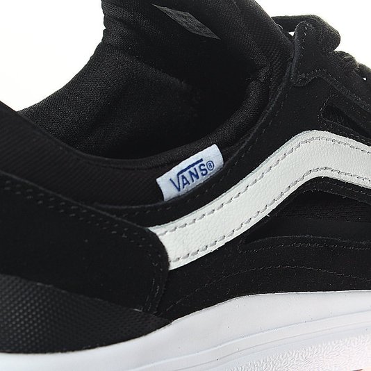 Tênis Vans Ultrarange 3D Preto/Branco