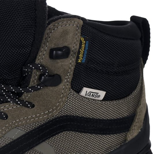 Tênis Vans Ultrarange Exo Hi Mte Preto/Verde Oliva