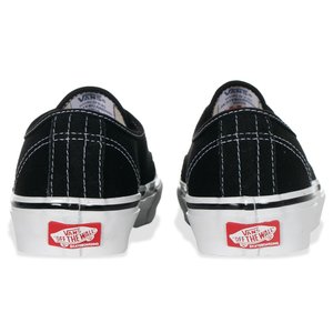Tênis Vans Skate Authentic Preto/Branco Rock City